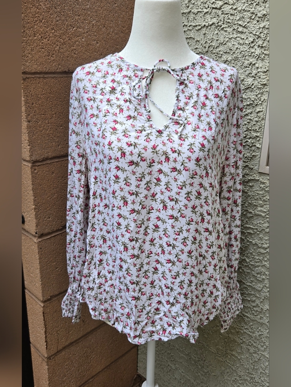 Lucky Brand Floral Tie-Neck Long-Sleeve Blouse - White with Pink Floral